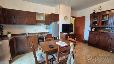 Appartamento di 76 m² con 3 locali e box auto a Ma