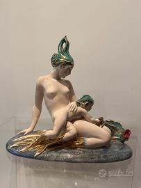Ceramica firmata A . Pannunzio ( mamma sirena )