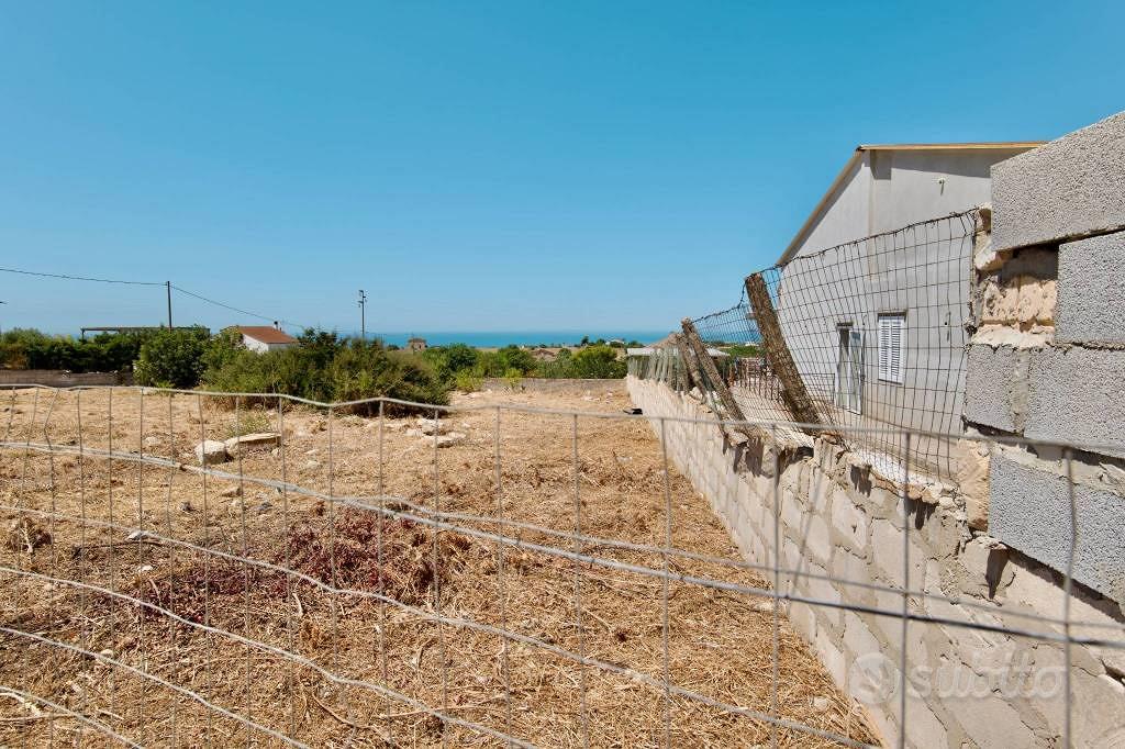 Terreno di 1515 m² a Ragusa - Vista 2