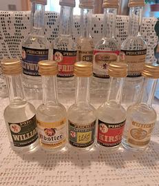 liquore da collezione  in miniatura 