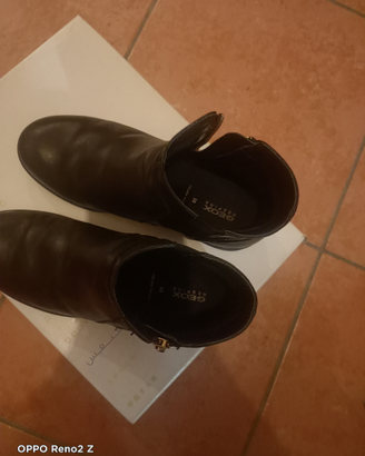 Tronchetti in pelle Geox bambina