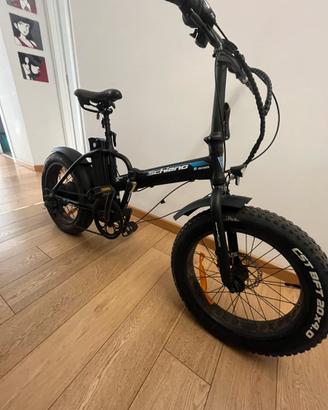 Bici elettrica pieghevole