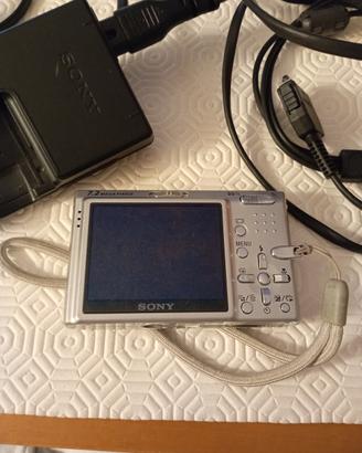 macchina fotografica Sony ciber shot 