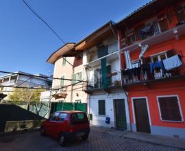 CASA SEMINDIPENDENTE A IVREA