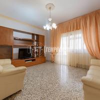 Appartamento 3 vani - Zona vicino al centro e tran