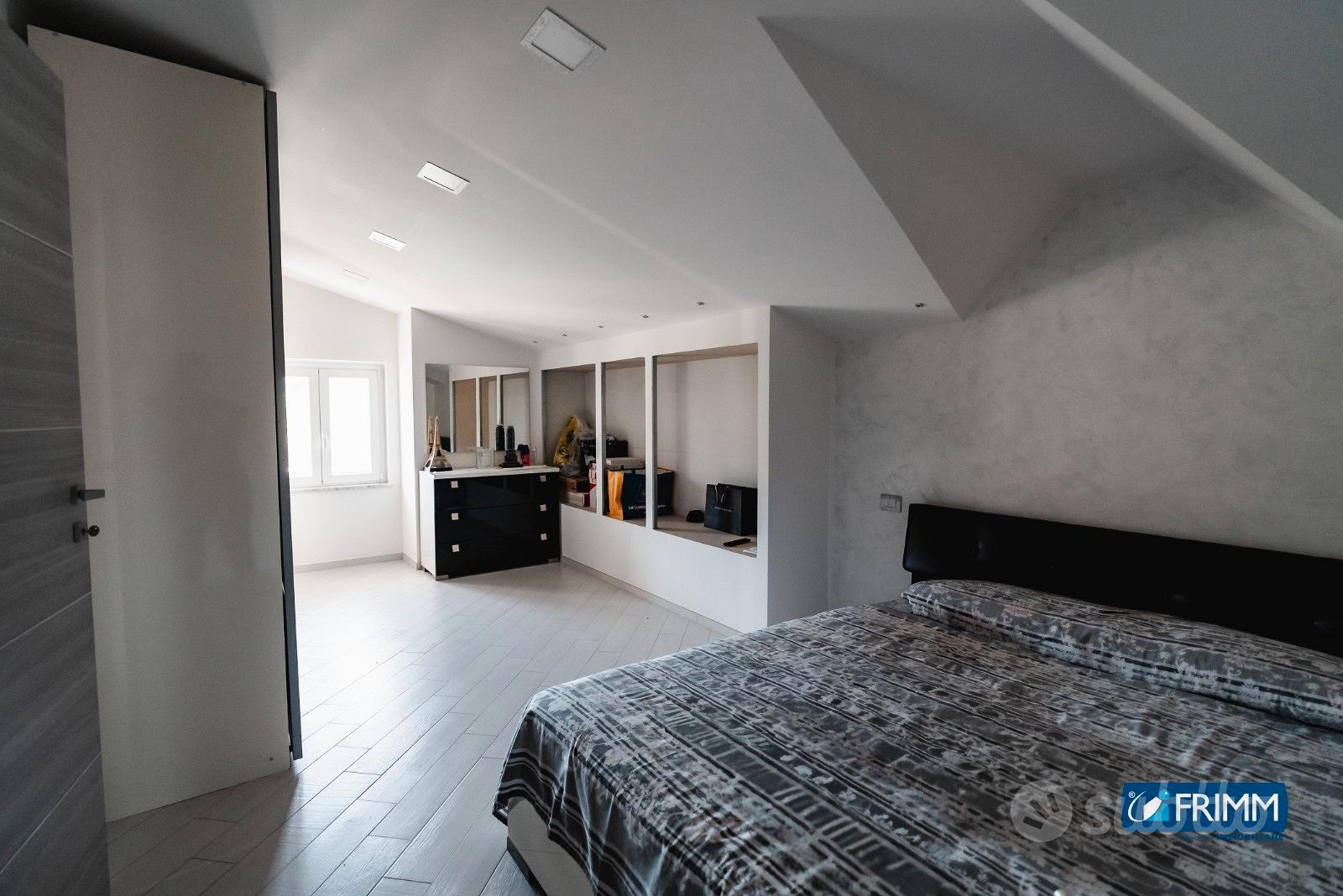 Villa con piscina - Fossato Cupo - Vista 6