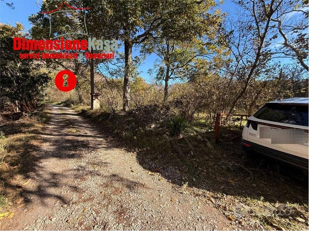 Terreno di 7671 m² a Cicciano - Vista 2