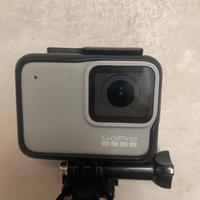 Go pro hero 7 white
