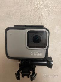 Go pro hero 7 white
