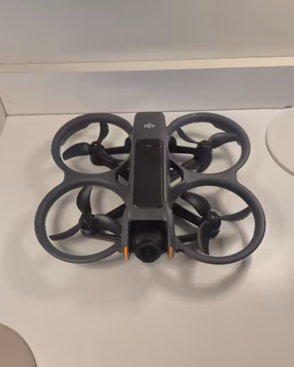 DJI Avata2 + 3 Batterie (Usato)
