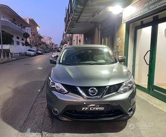 Nissan Qashqai 1.6 dCi 2WD N-Connecta 73.000 km or