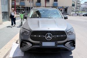 MERCEDES-BENZ GLE 350 de 4MATIC — Premium Plug-in
