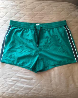 Pantaloncino mare. 