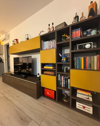 Parete TV con Libreria e cestoni - Nova Mobili