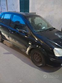 Autovettura in buone condizioni