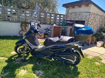 Beverly 350 sport touring 