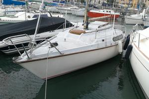 imbarcazione a vela edel 4