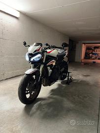 Triumph Street triple S 35 kw depo A2