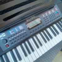 Pianola tastiera digitale