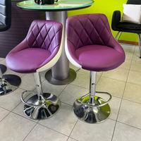 Coppia di sgabelli da bar / cucina design moderno