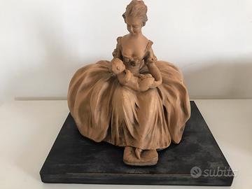 Statua Terracotta Maternità a firma Raoul Teglio