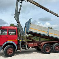 IVECO FIAT 190.35 ribaltabile con gru