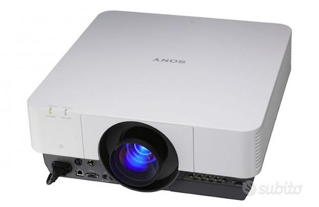 Videoproiettore Sony 7000 ansi lumens full HD, usato usato  Bari