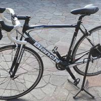 Bici da corsa Bianchi Intenso