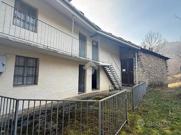 RUSTICO A MONASTERO DI LANZO