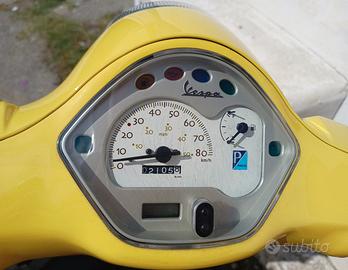 Piaggio Vespa 50 LX - 2008