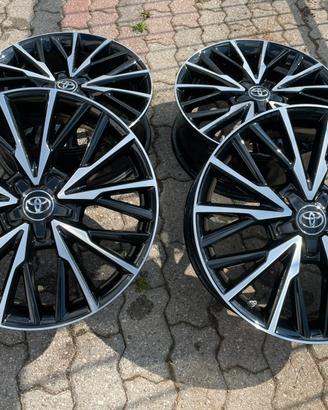 Cerchi in lega R18 BI COLORE