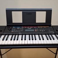Tastiera digitale YAMAHA PSR E263