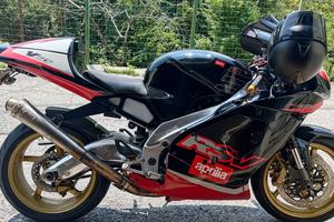 Aprilia RSV  1000 anno 2001  km 54600