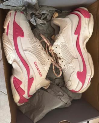 Balenciaga triple S