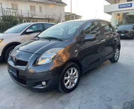 Toyota Yaris sol 1.3 5P M-MT SOL GPL / 74 K...