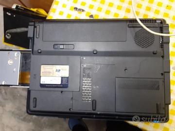 COMPAQ V6000 CON XP CENTRINO DUAL