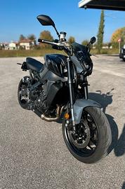 YAMAHA MT-09 (2022) / 12.600km