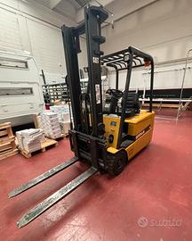 Muletto Caterpillar 18 Q.li