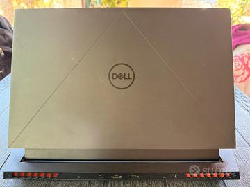 PC portatile gaming/workstation DELL G15 (5530)