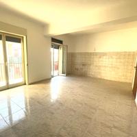 Attico 5 vani con terrazzo e garage