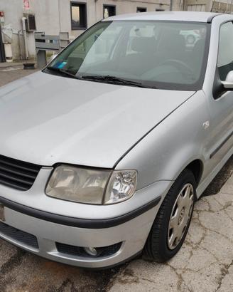 Volkswagen polo anno 2000 ricambi usati