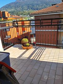 TRENTO CENTRO, AMPIA STANZA IN APPARTAMENTO CON QU