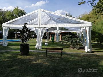 TENDOSTRUTTURE PER EVENTI CON MONTAGGIO