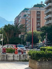 Via l.do da vinci 7 vani piano alto signrile