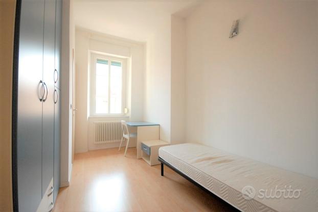 Singola con bagno privato a studentessa
