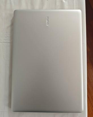 Acer Swift 3 14" | i5 7ª Gen | 8GB RAM | 256GB SSD