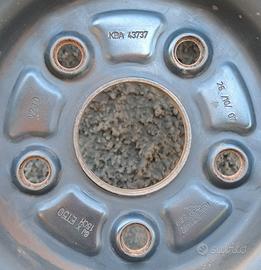 N° 4 cerchi in ferro 6J x 15CH ET50