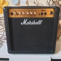 Amplificatore per chitarra Marshall MG 15CD 