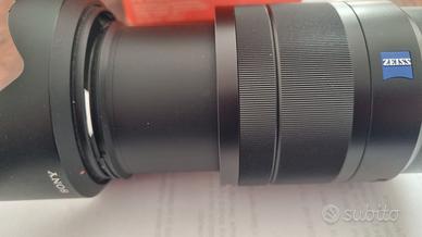 Obiettivo Sony E 16-70mm F4 ZA OSS ZEISS T*