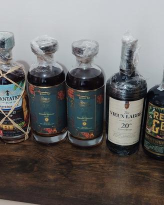 BOTTIGLIE RUM E WHISKY